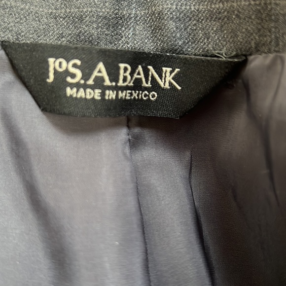 EUC Jos. A. Bank charcoal sport coat 41L - Picture 3 of 5